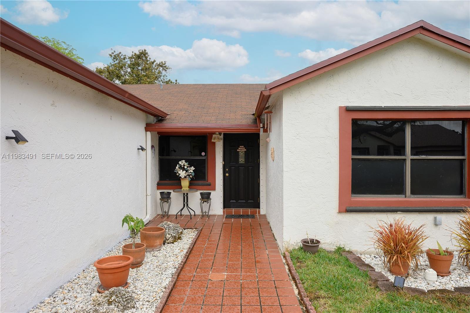 13329 Southwest 113th Place Miami, FL 33176 - Photo 8 of 43