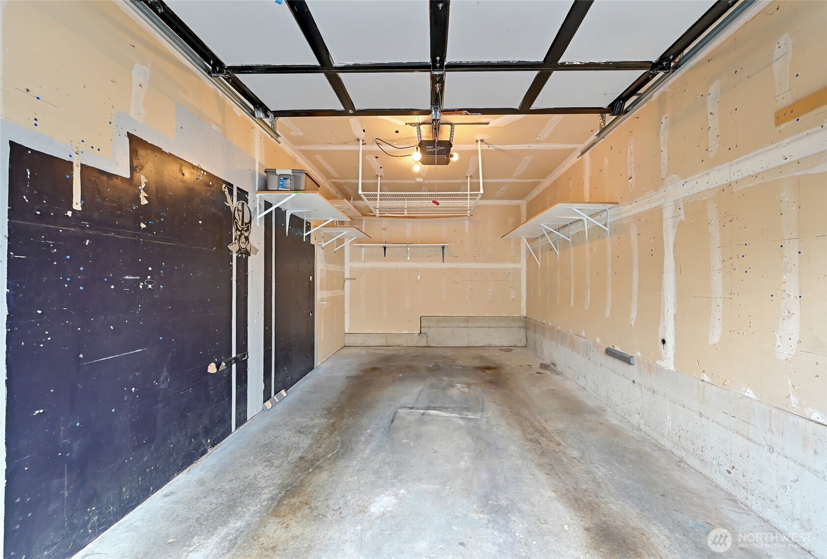 12109 Northeast 171st Place, Unit B103 Bothell, WA 98011 - Photo 26 of 39 a view of small space