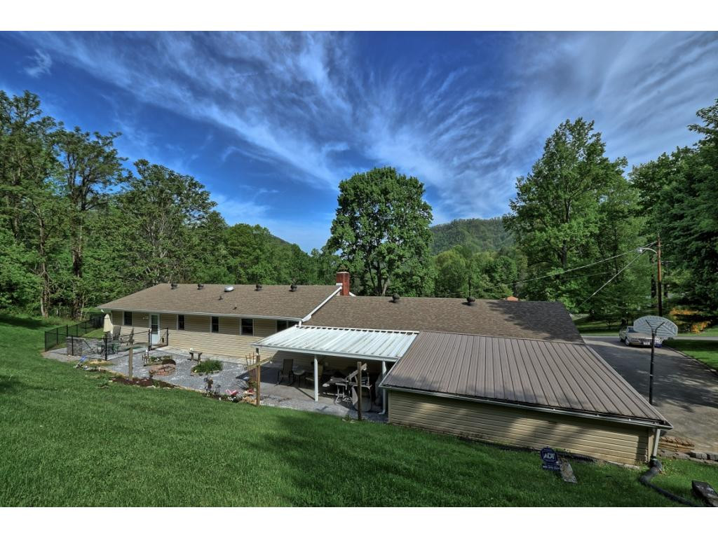 238 Dogwood Acres Road Hampton, TN 37658 - Photo 36 of 36 Photo 36