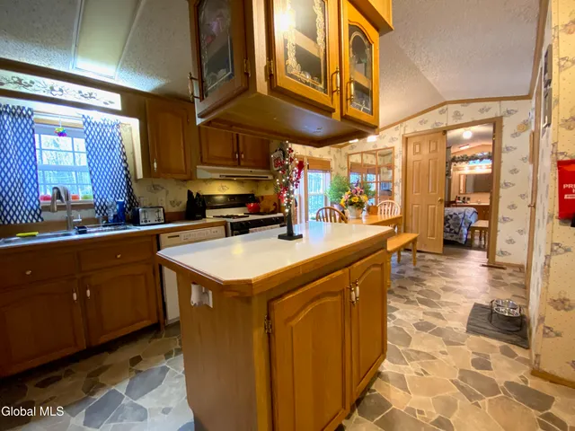 $99,910 | 75 Cedar Ridge Way, Fort Ann, NY 12827