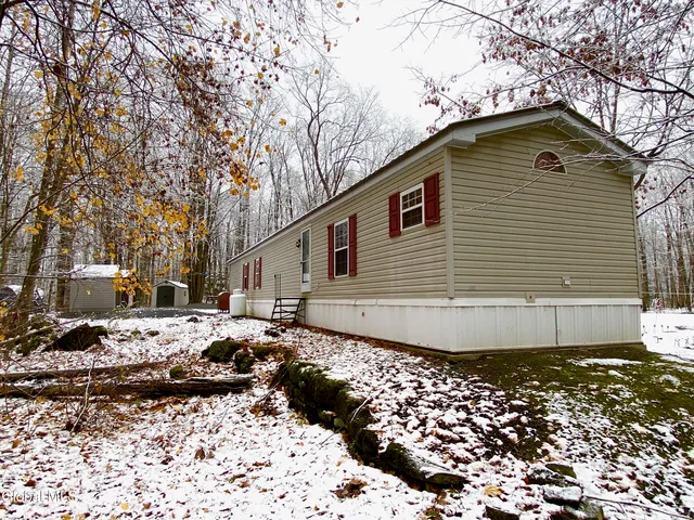 $99,910 | 75 Cedar Ridge Way, Fort Ann, NY 12827