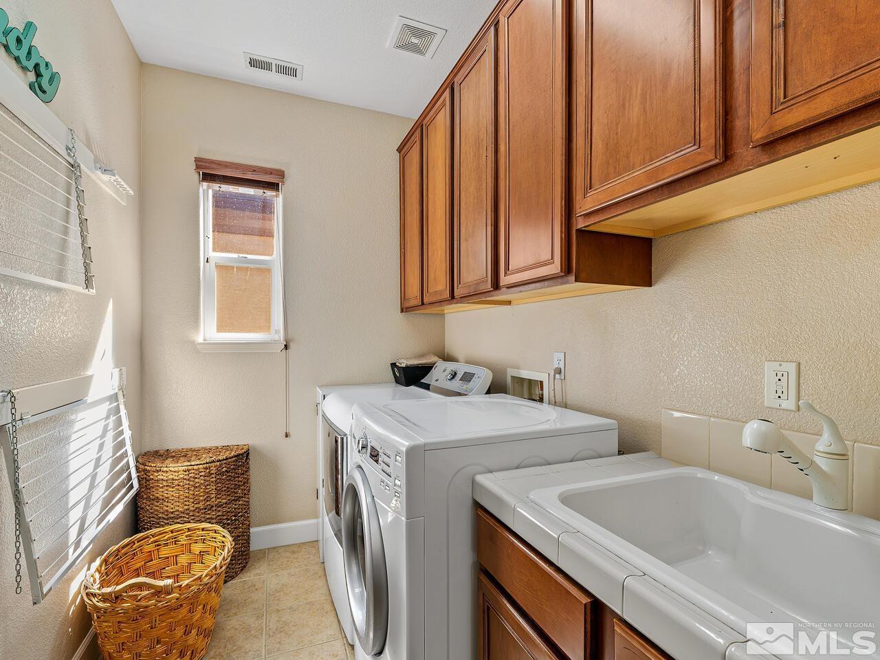 10865 Serratina Drive Reno, NV 89521 - Photo 19 of 25 Photo 19