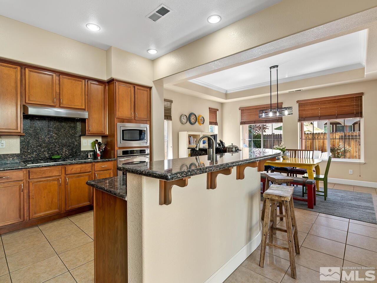 10865 Serratina Drive Reno, NV 89521 - Photo 9 of 25 Photo 9