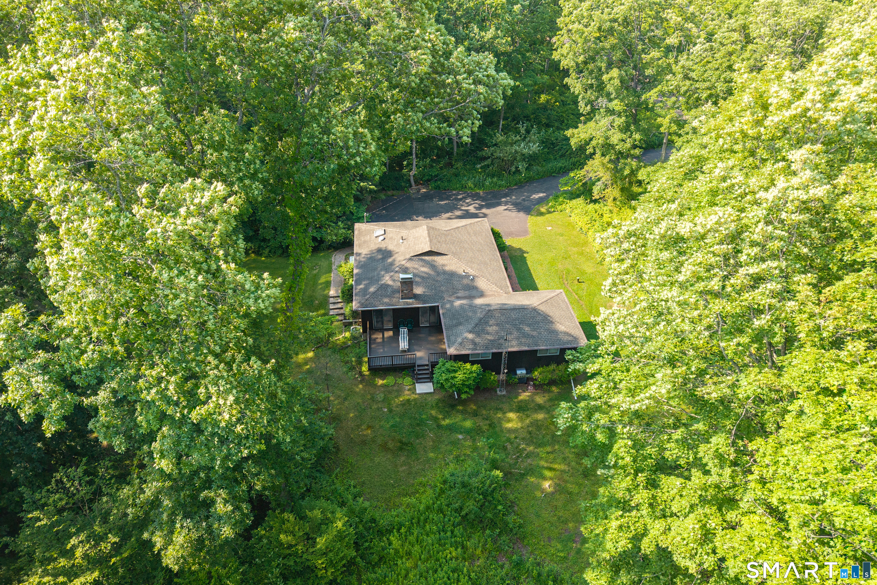704 Towner Swamp Road Guilford, CT 06437 - Photo 34 of 39