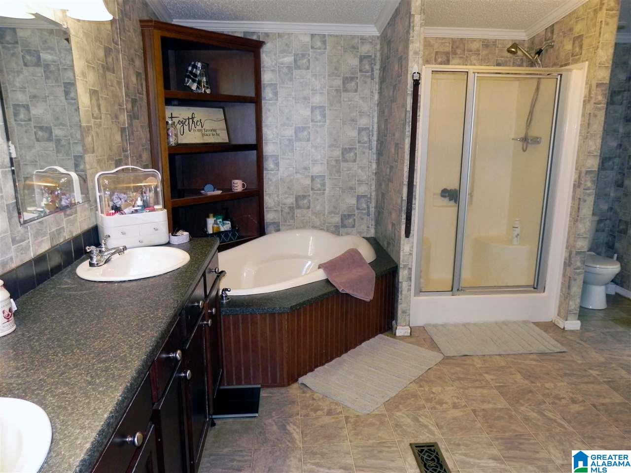 76 Royal Trail Ohatchee, AL 36271 - Photo 24 of 38