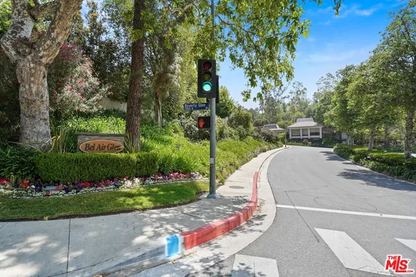 $7,995 | 10227 Autumn Leaf Circle, Los Angeles, CA 90077