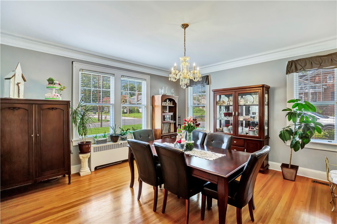 108 East Broad Street Anderson, SC 29621 - Photo 2 of 35 Spacious Dining room