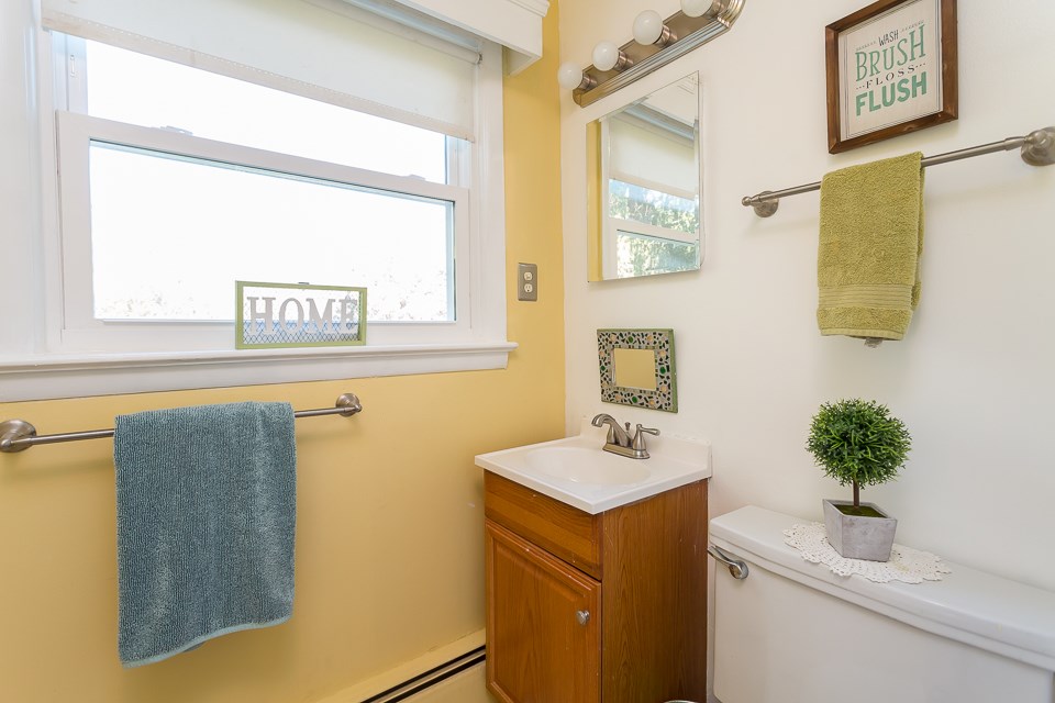 1214 Hollins Road Waynesboro, VA 22980 - Photo 26 of 45 Gallery Image 26