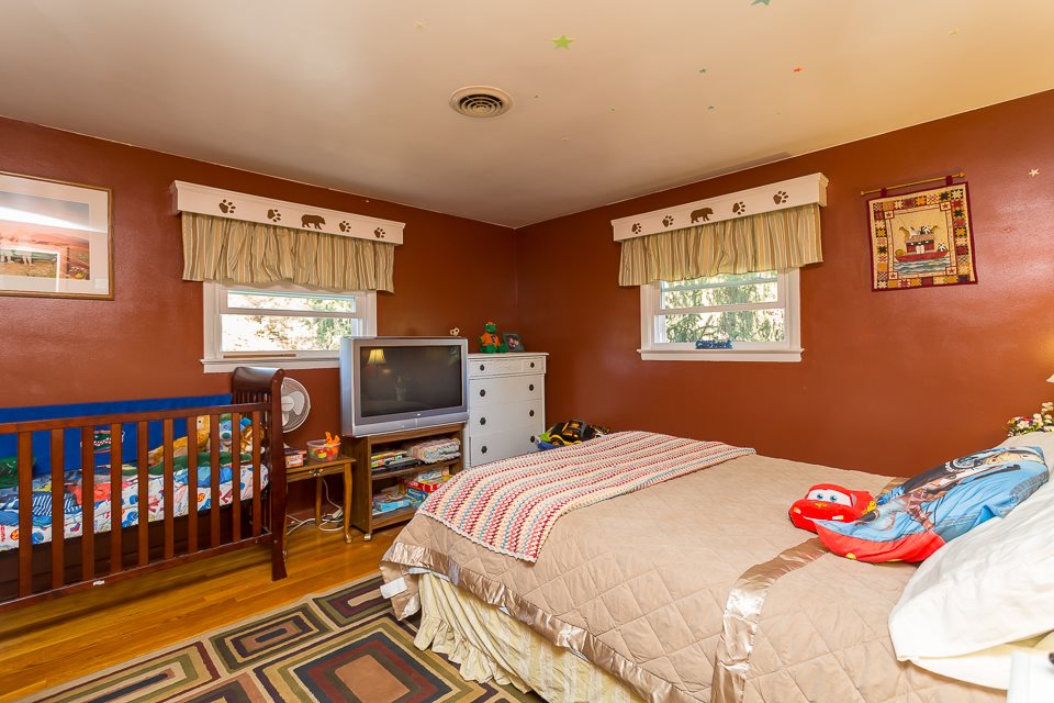 1214 Hollins Road Waynesboro, VA 22980 - Photo 27 of 45 Gallery Image 27