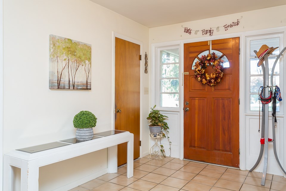 1214 Hollins Road Waynesboro, VA 22980 - Photo 30 of 45 Gallery Image 30