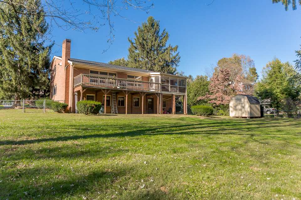 1214 Hollins Road Waynesboro, VA 22980 - Photo 42 of 45 Gallery Image 42