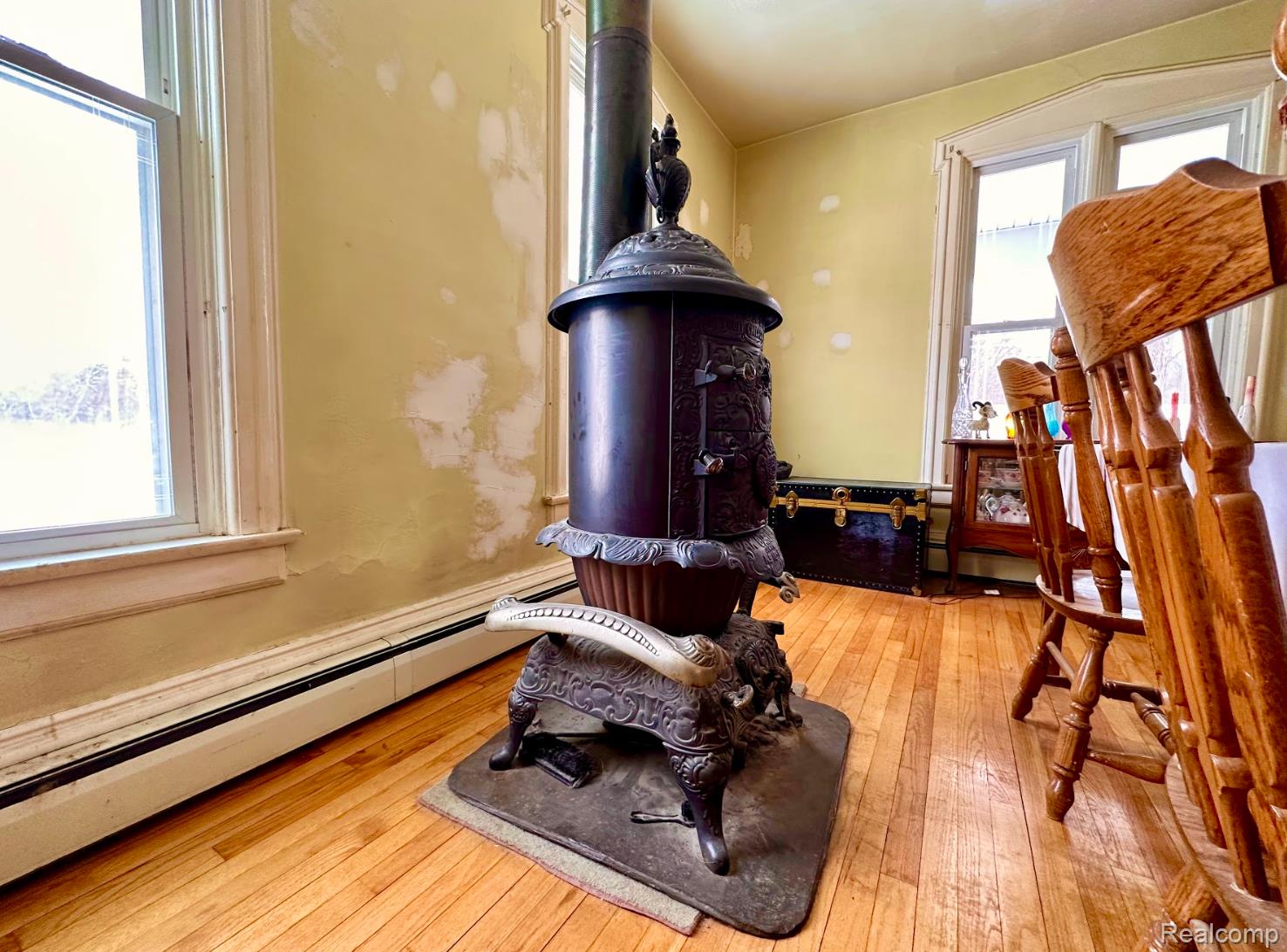 42915 Willis Road Belleville, MI 48111 - Photo 10 of 43 Gallery Image 10