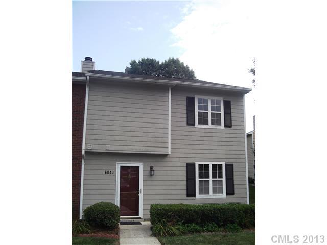 6043 Heath Valley Road, Unit I Charlotte, NC 28210 - Photo 3 of 16