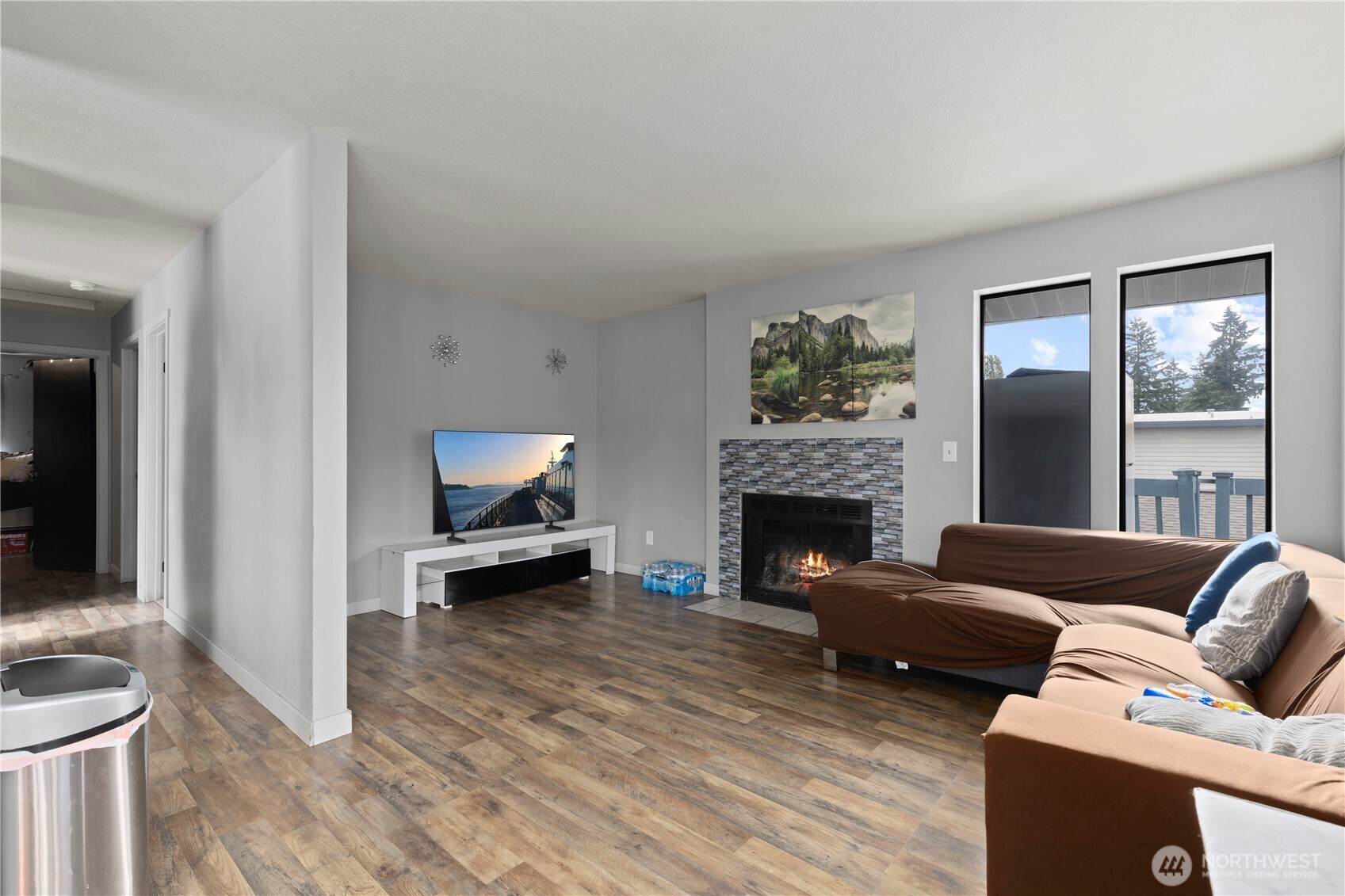 13204 12th Avenue Southwest Burien, WA 98146 - Photo 7 of 37 Gallery Image 7