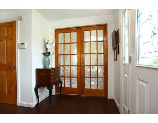 183 Beach Road Salisbury, MA 01952 - Photo 7 of 18 Gallery Image 7