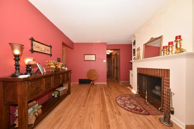 $320,000 | 9602 West Arthur Avenue, West Allis, WI 53227