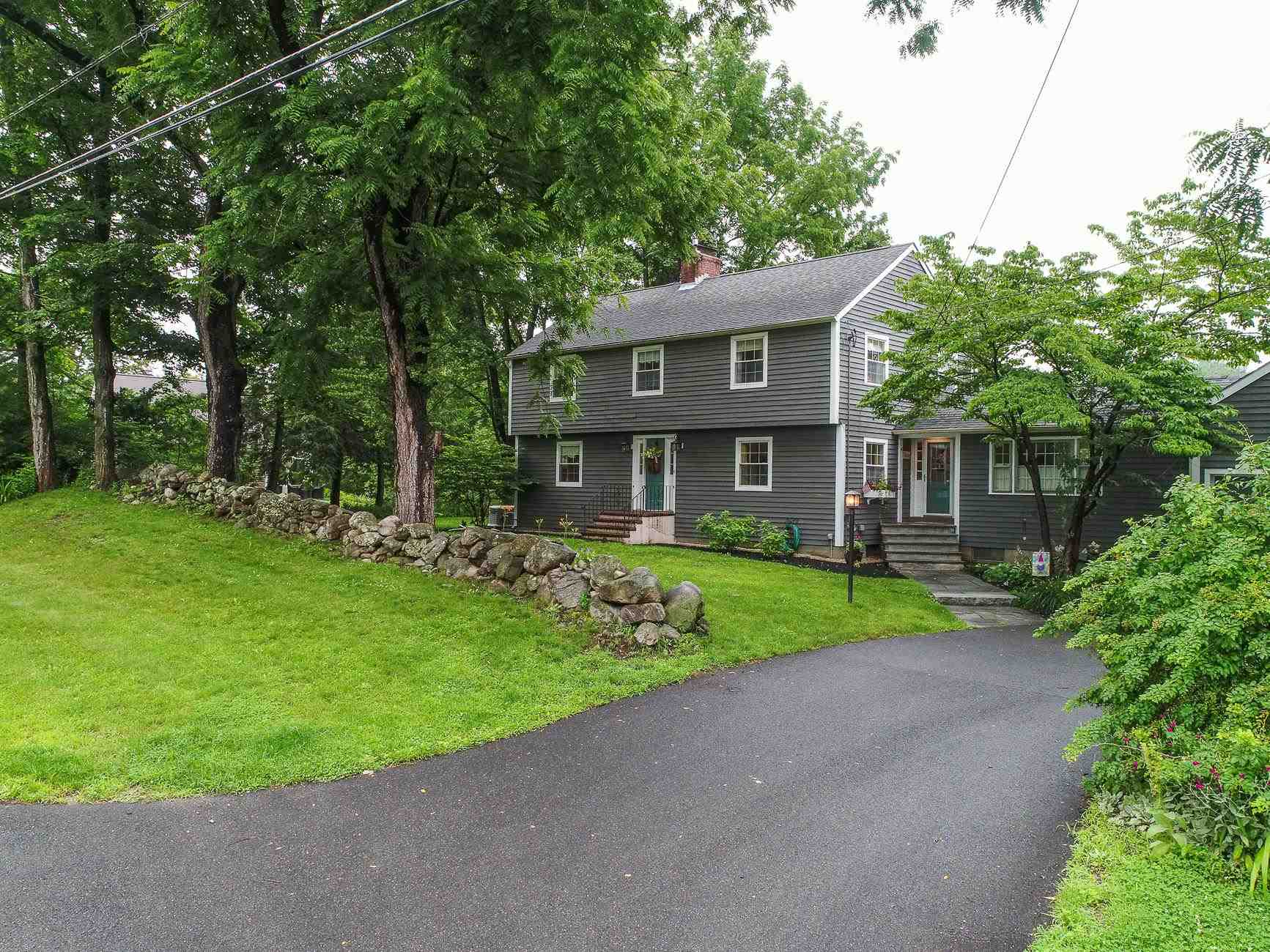 19 Mack Hill Road Amherst, NH 03031 - Photo 2 of 40