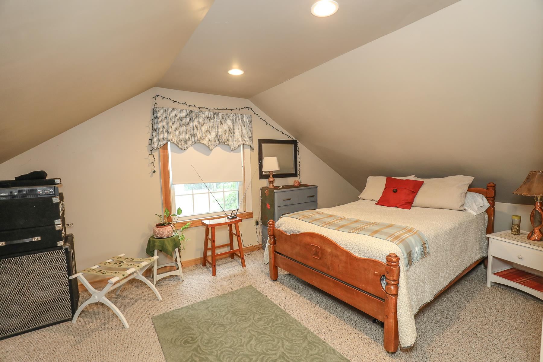 19 Mack Hill Road Amherst, NH 03031 - Photo 36 of 40