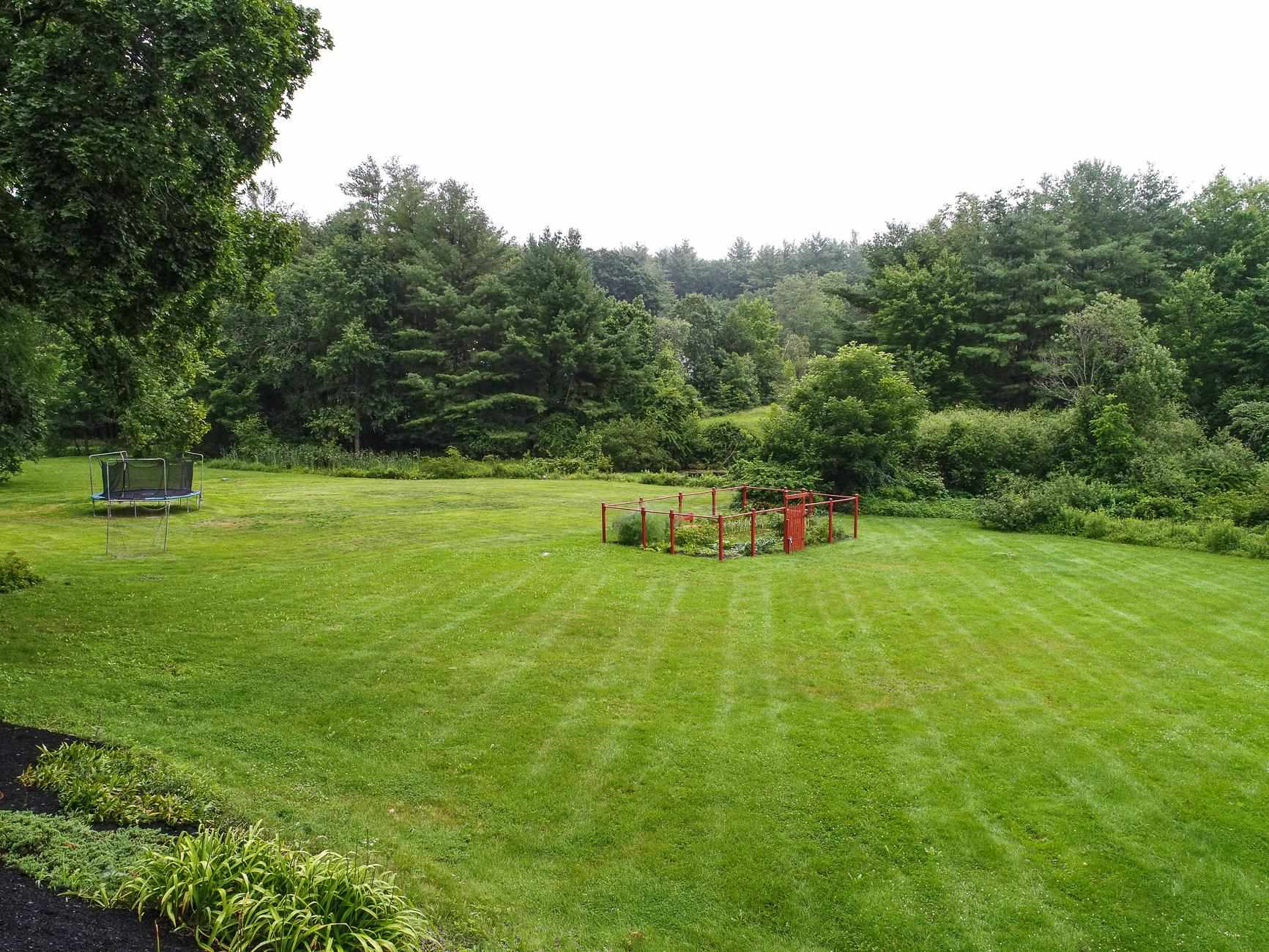 19 Mack Hill Road Amherst, NH 03031 - Photo 5 of 40