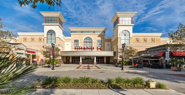 $229,000 | 4856 Carnation Circle, Unit 204, Myrtle Beach, SC 29577