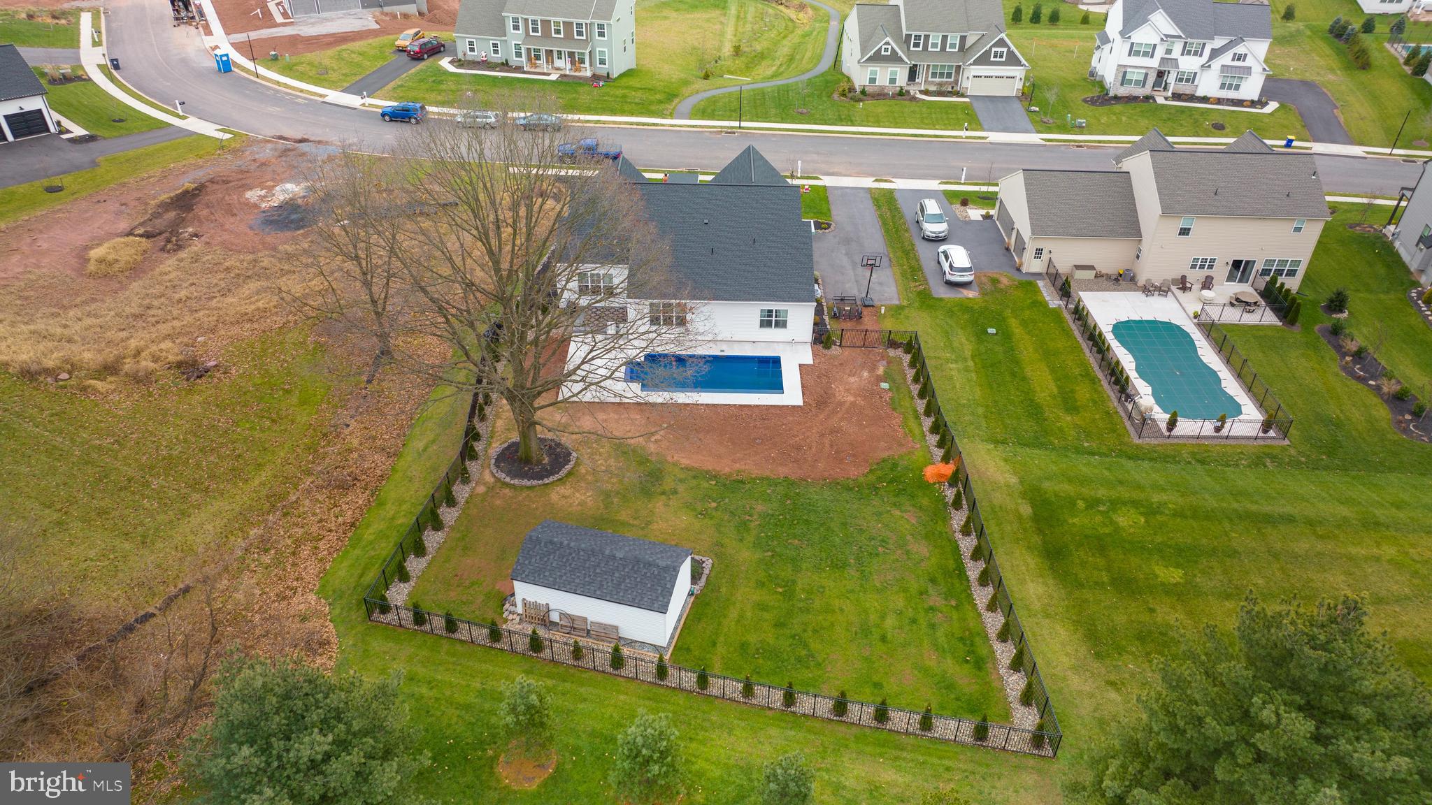 161 East Valley Road Denver, PA 17517 - Photo 3 of 60 Fenced yard, in-ground pool