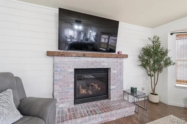 $425,000 | 1911 Providence Estate Drive, Wentzville, MO 63385