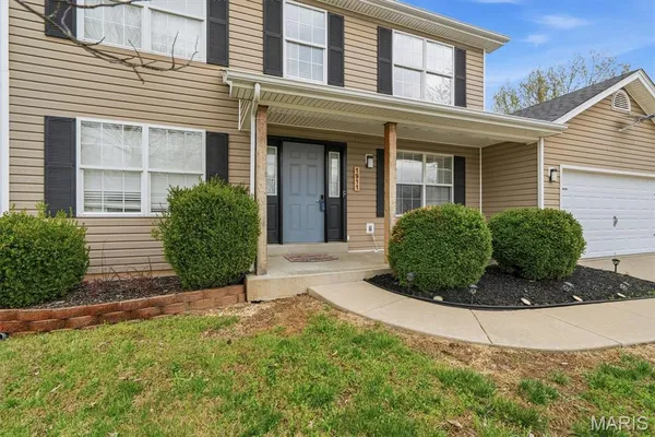 $425,000 | 1911 Providence Estate Drive, Wentzville, MO 63385