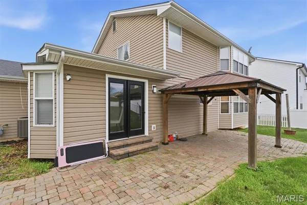 $425,000 | 1911 Providence Estate Drive, Wentzville, MO 63385