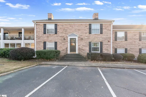 $205,000 | 925 Cleveland Street, Unit 91, Greenville, SC 29601