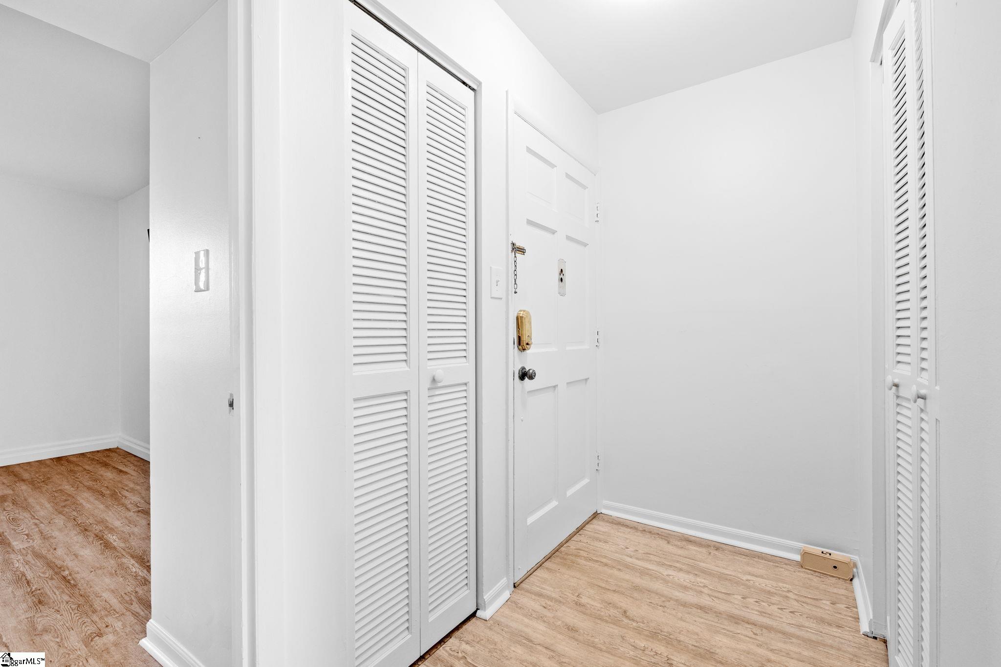 925 Cleveland Street, Unit 91 Greenville, SC 29601 - Photo 3 of 24