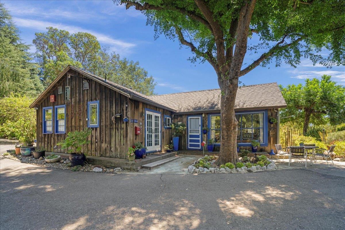 22196 Summit Road Los Gatos, CA 95033 - Photo 2 of 43 Gallery Image 2