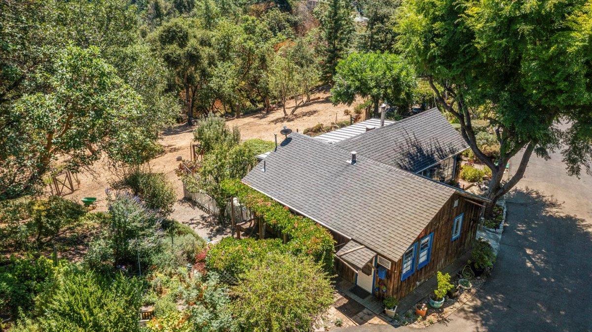 22196 Summit Road Los Gatos, CA 95033 - Photo 27 of 43 Gallery Image 27