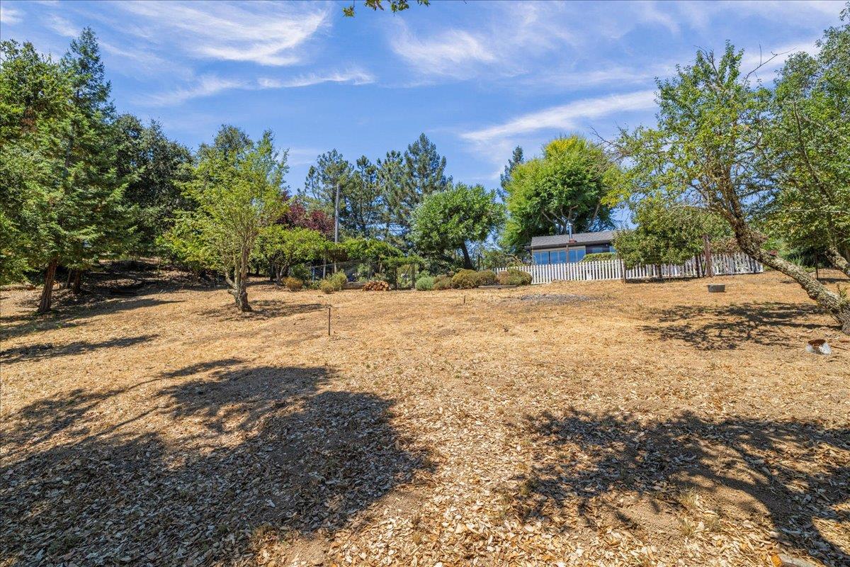 22196 Summit Road Los Gatos, CA 95033 - Photo 29 of 43 Gallery Image 29