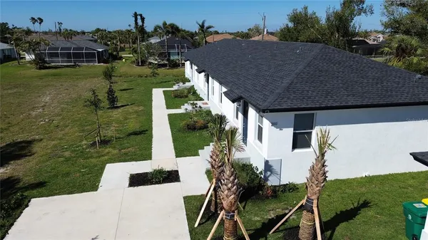 $718,900 | 260 Rotonda Blvd Rotonda Boulevard, Rotonda West, FL 33947
