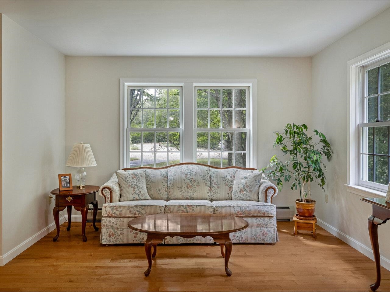 240 Farmstead Drive Shelburne, VT 05482 - Photo 12 of 40 Gallery Image 12