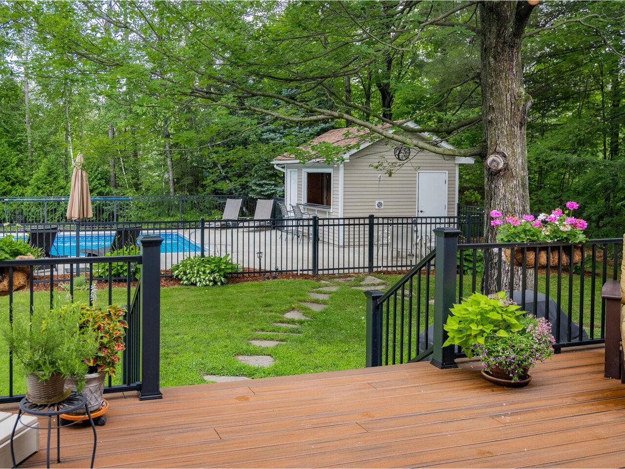 240 Farmstead Drive Shelburne, VT 05482 - Photo 9 of 40 Gallery Image 9