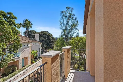 $684,900 | 11192 Catarina Lane, Unit 114, San Diego, CA 92128