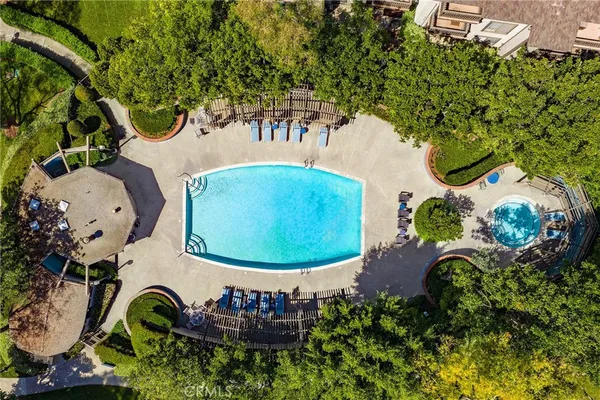 $1,285,000 | 38 Arboles, Irvine, CA 92612