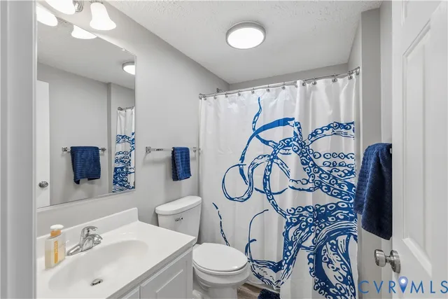 $289,000 | 100 Taylor Street, Unit 302, Colonial Beach, VA 22443