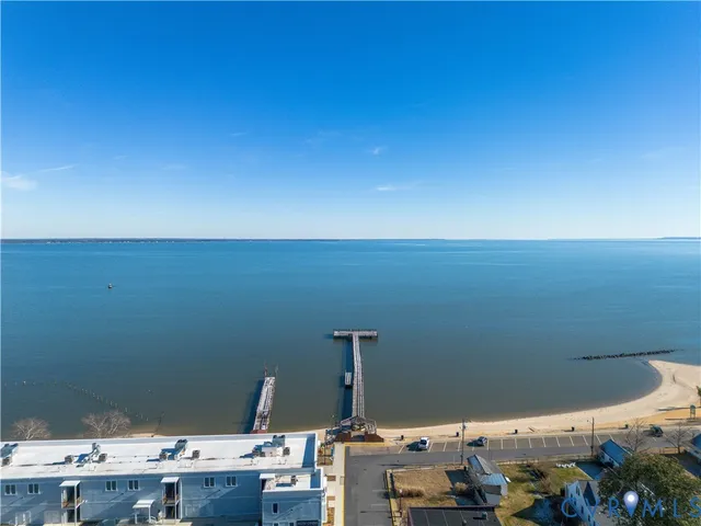 $289,000 | 100 Taylor Street, Unit 302, Colonial Beach, VA 22443