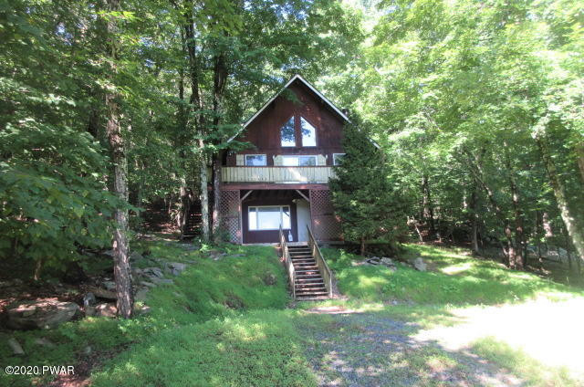 1113 Porter Drive Bushkill, PA 18324 - Photo 2 of 36