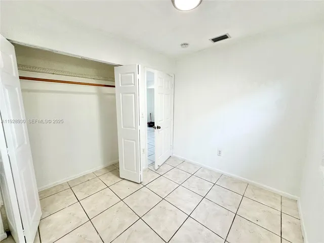 $2,900 | 1278 Northwest 44th Street, Unit 1, Miami, FL 33142