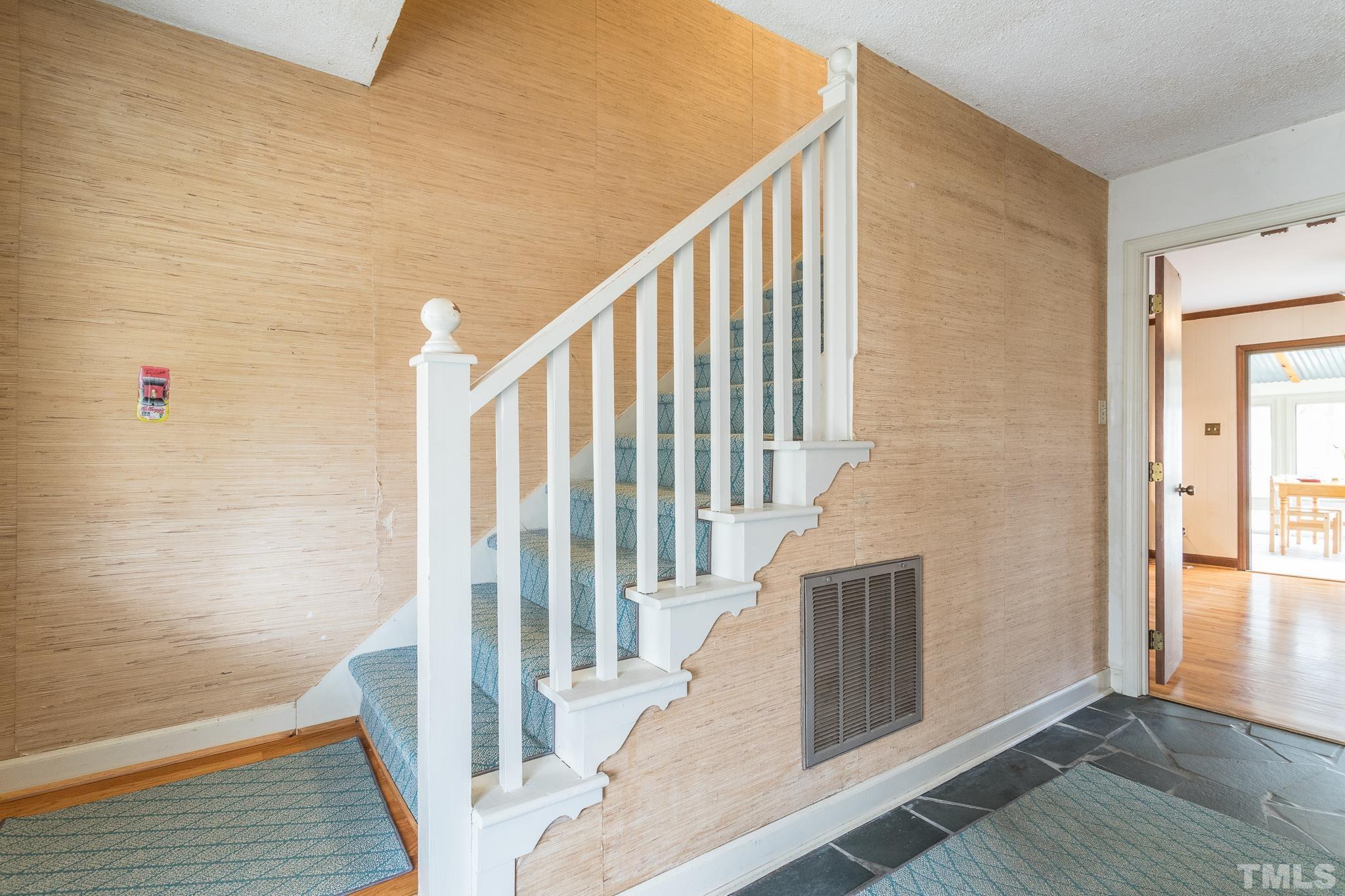 5604 Partridge Lane Raleigh, NC 27609 - Photo 25 of 38