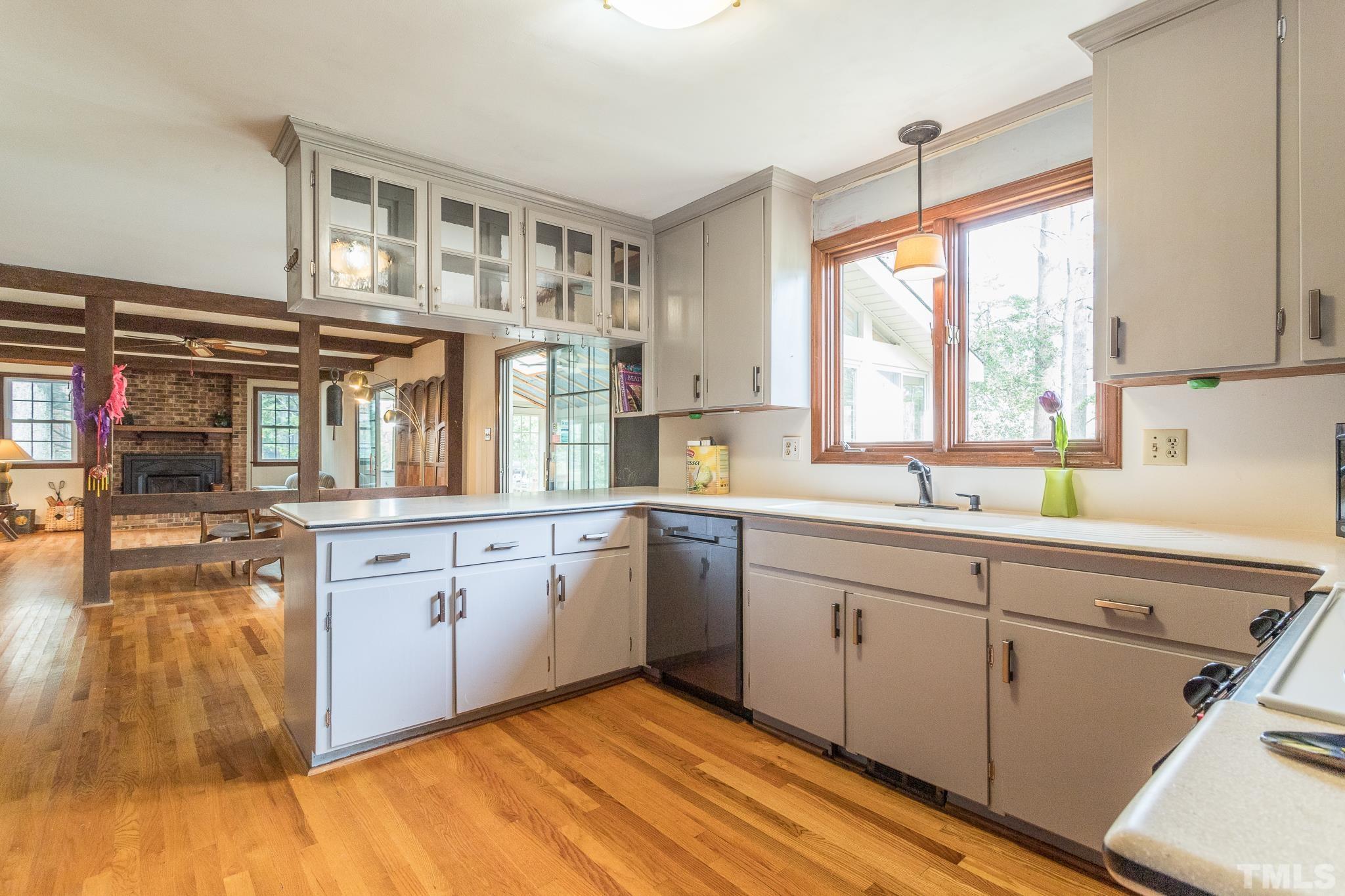 5604 Partridge Lane Raleigh, NC 27609 - Photo 3 of 38