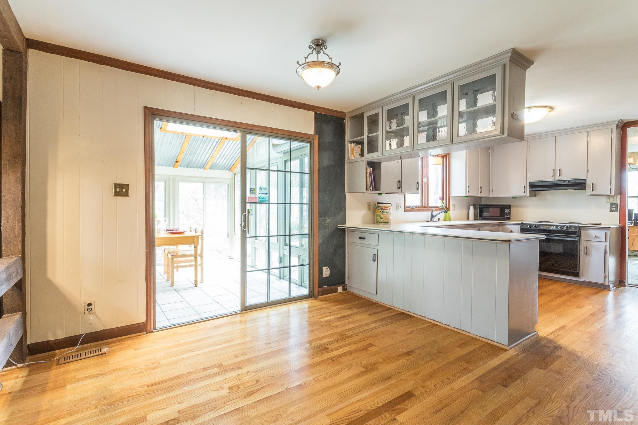 5604 Partridge Lane Raleigh, NC 27609 - Photo 7 of 38