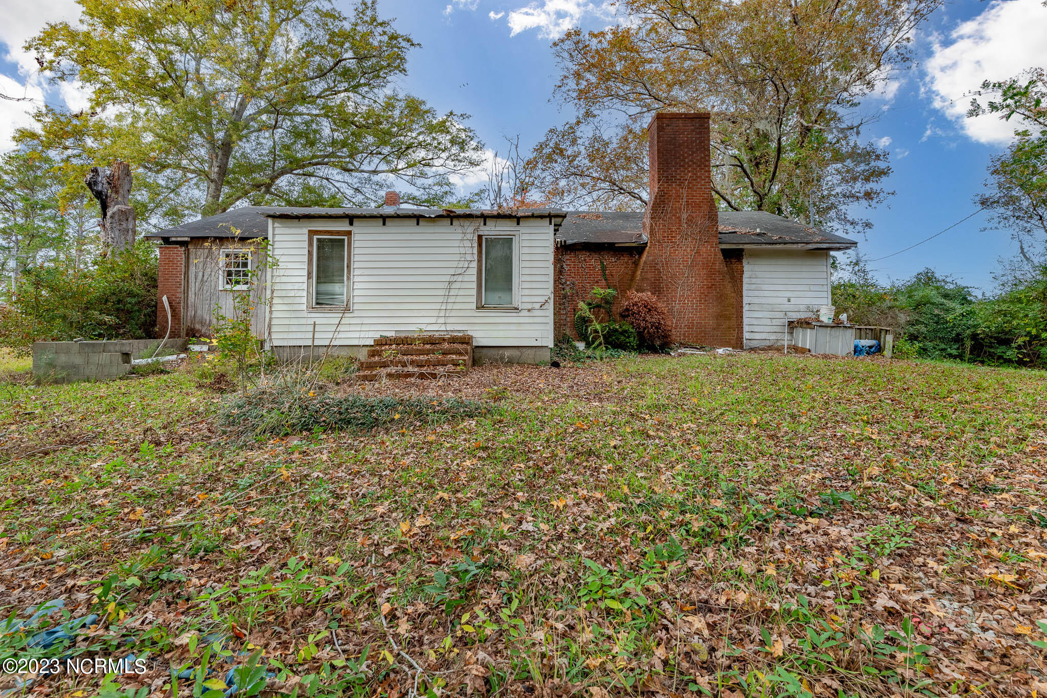 1496 Kellum Loop Road Jacksonville, NC 28546 - Photo 9 of 14 Home