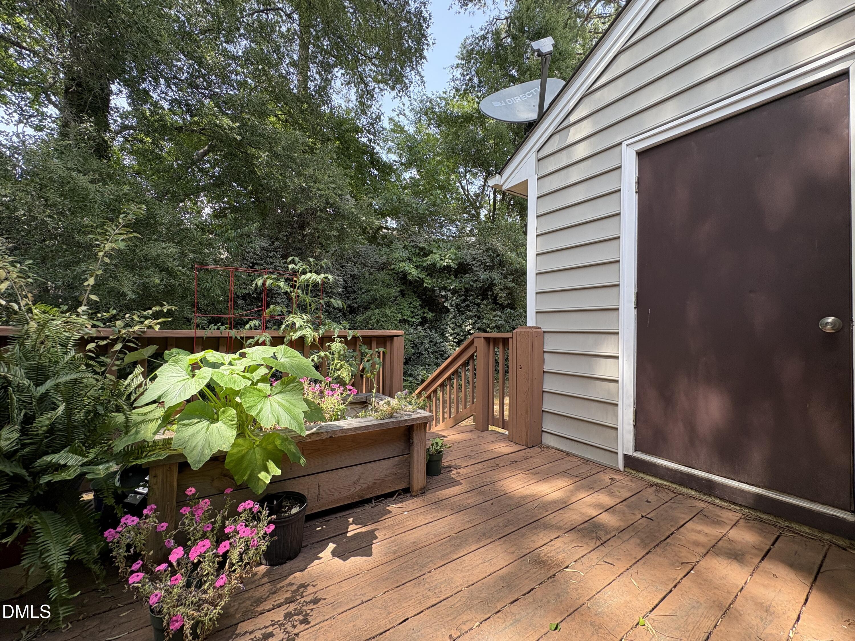 4139 Kaplan Drive Raleigh, NC 27606 - Photo 21 of 23