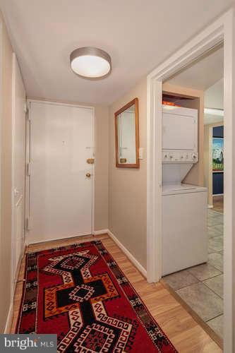 1523 Northgate Square, Unit 15232 Reston, VA 20190 - Photo 1 of 27 Interior (General)