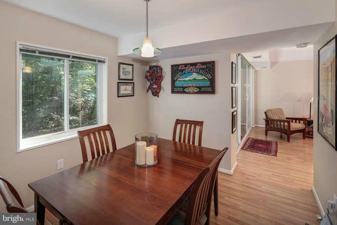 1523 Northgate Square, Unit 15232 Reston, VA 20190 - Photo 14 of 27 Dining Room
