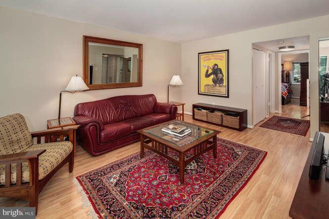 1523 Northgate Square, Unit 15232 Reston, VA 20190 - Photo 19 of 27 Family Room